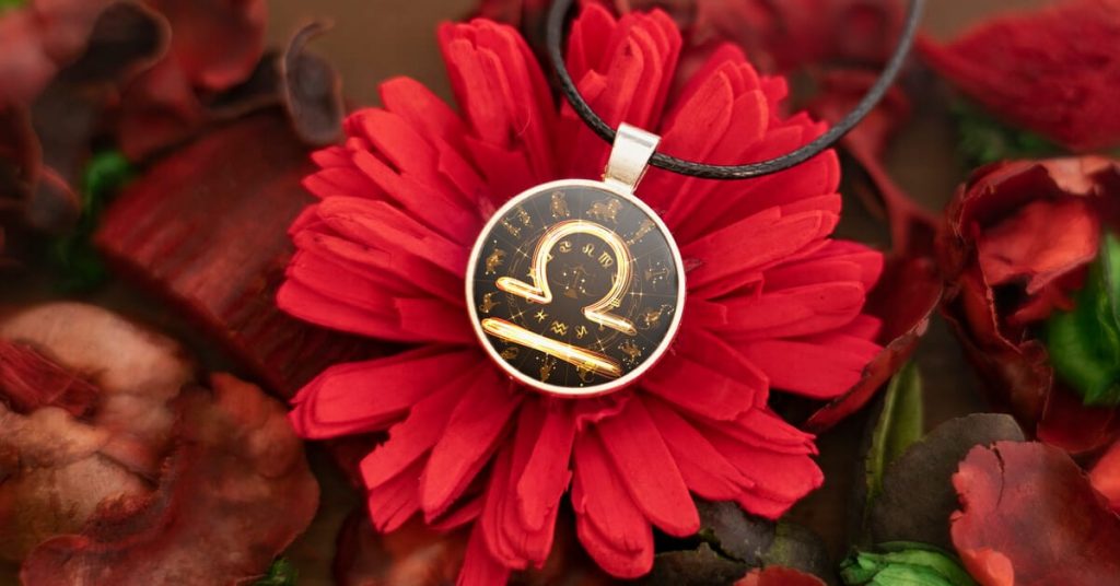 Амулет - Зодия Везни